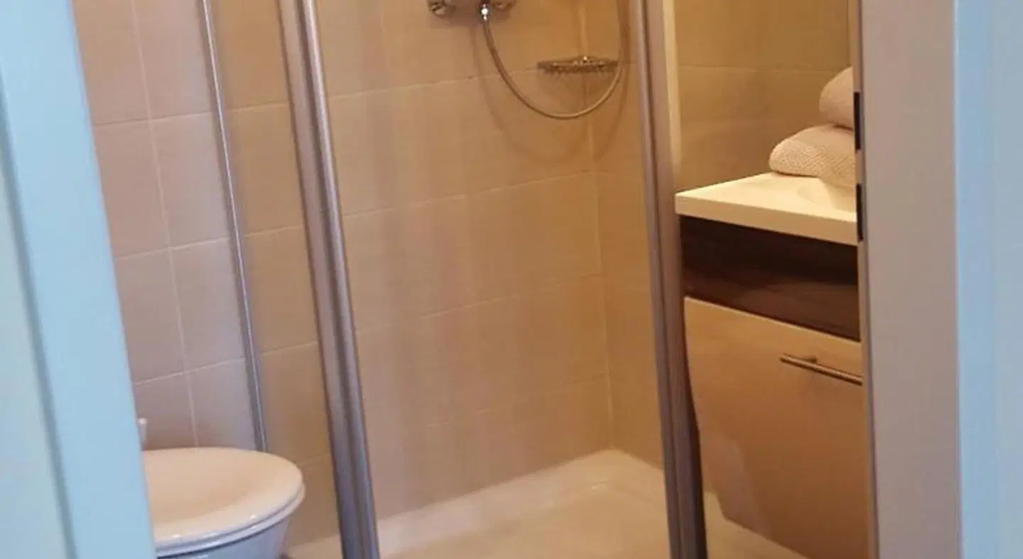Hotel-Gasthof Zum Raubritter Badezimmer