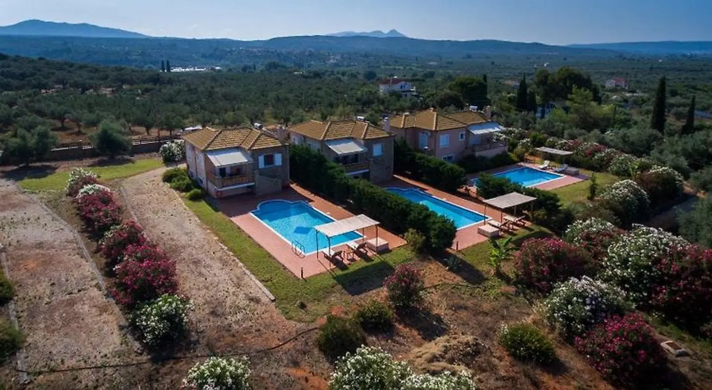 Navarone Villas EXTERIOR