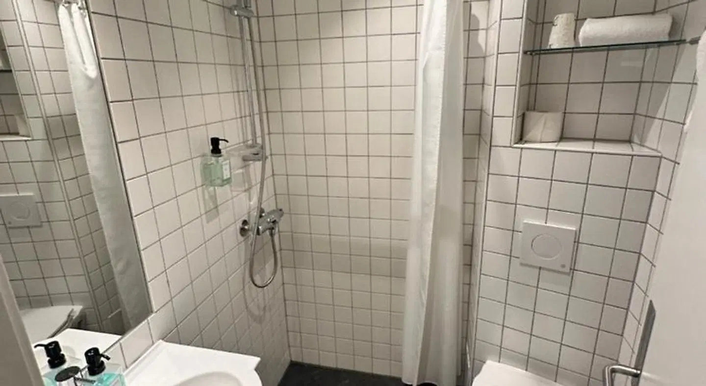 Hofslund Fjord Hotel Badezimmer