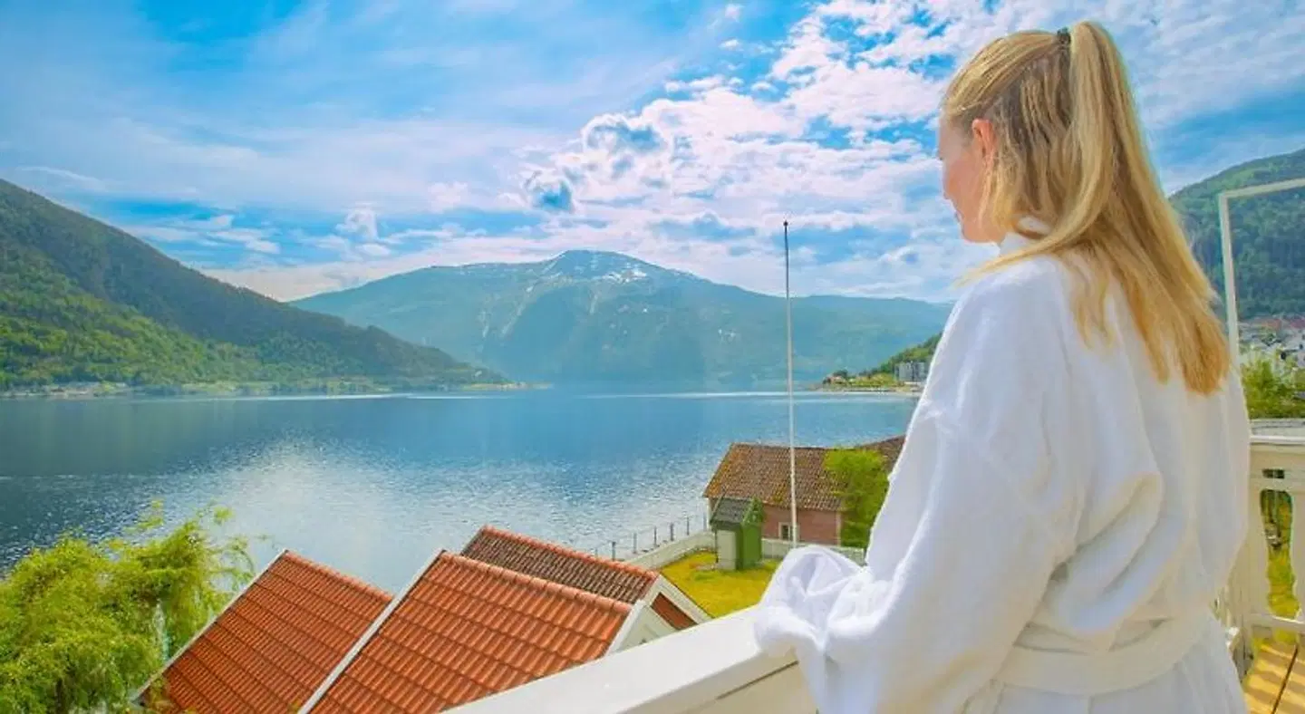 Hofslund Fjord Hotel Terrasse
