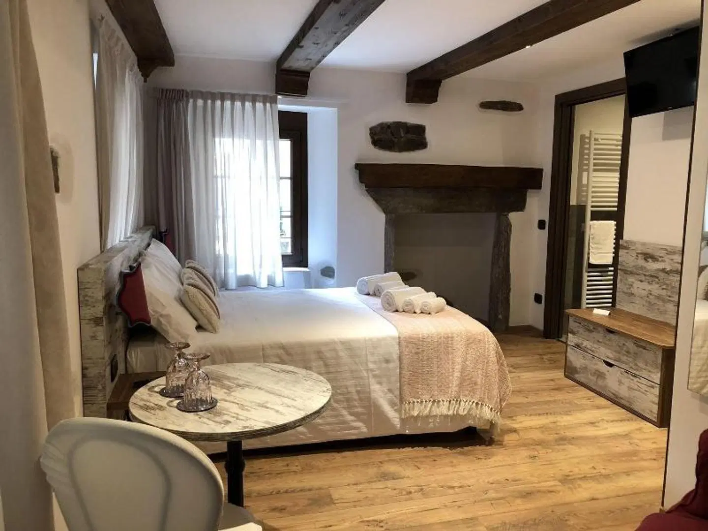 NicoMat Rooms ROOM_EXAMPLE