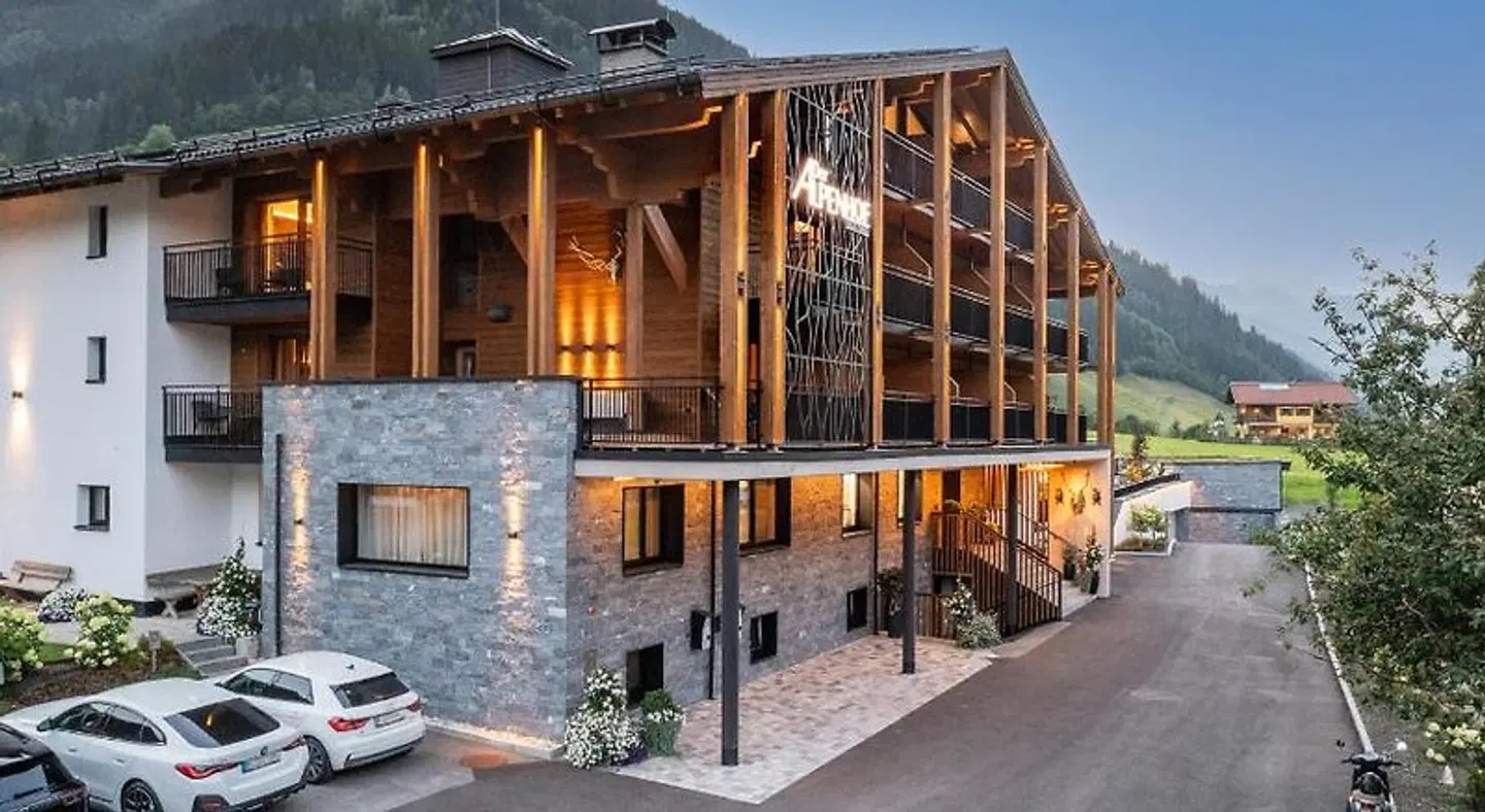 Hotel Alpenhof EXTERIOR