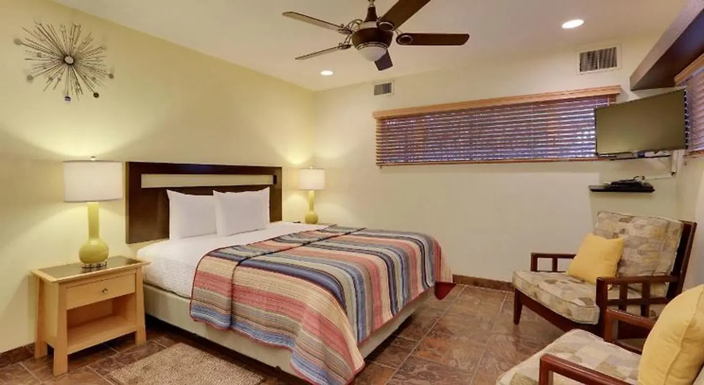Desert Riviera Hotel ROOM_EXAMPLE