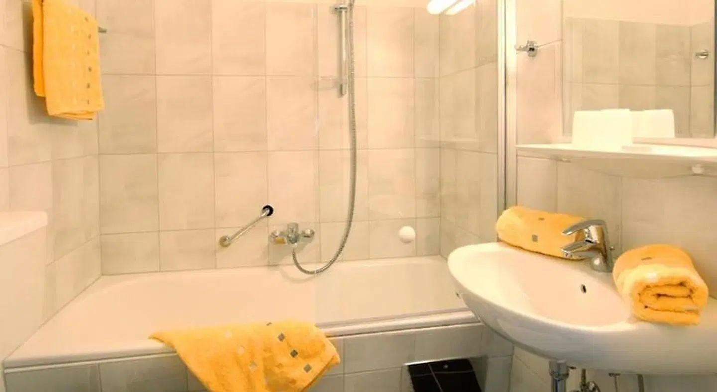 Comfort Hotel Garni Landhaus Gitti Badezimmer