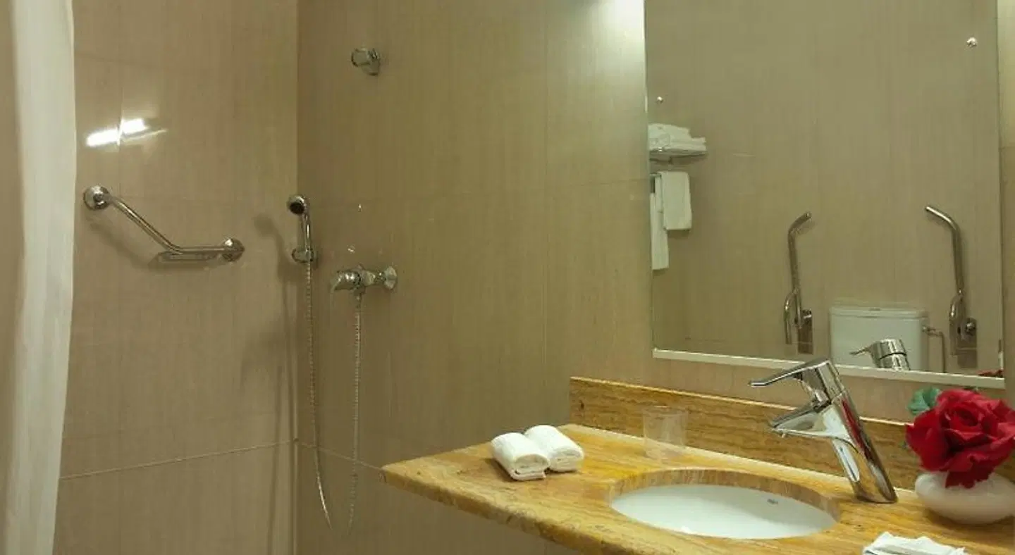 Lagoa dos Pastorinhos Badezimmer