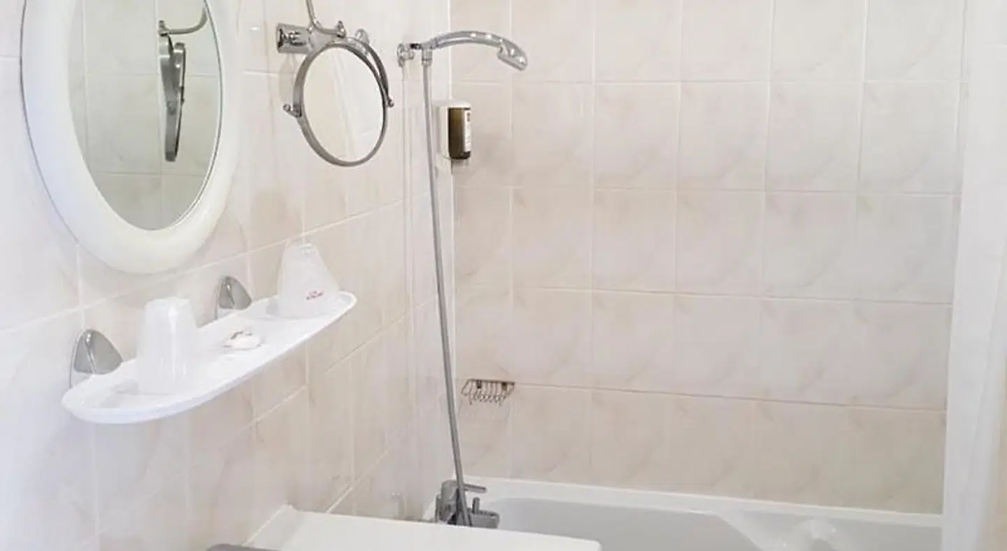 Les Rocailles Badezimmer