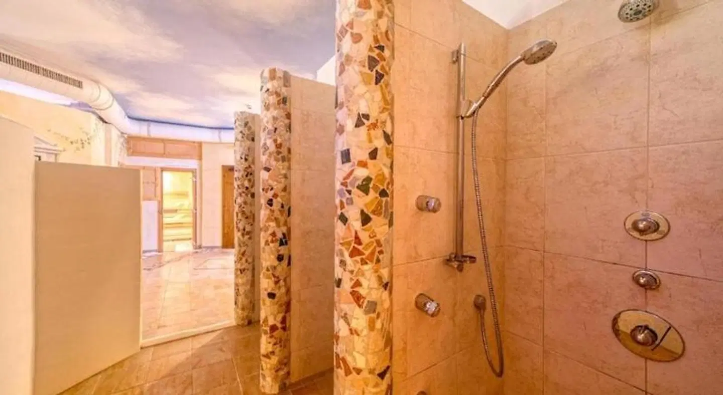 Romantikschlössl Loipersdorf Badezimmer