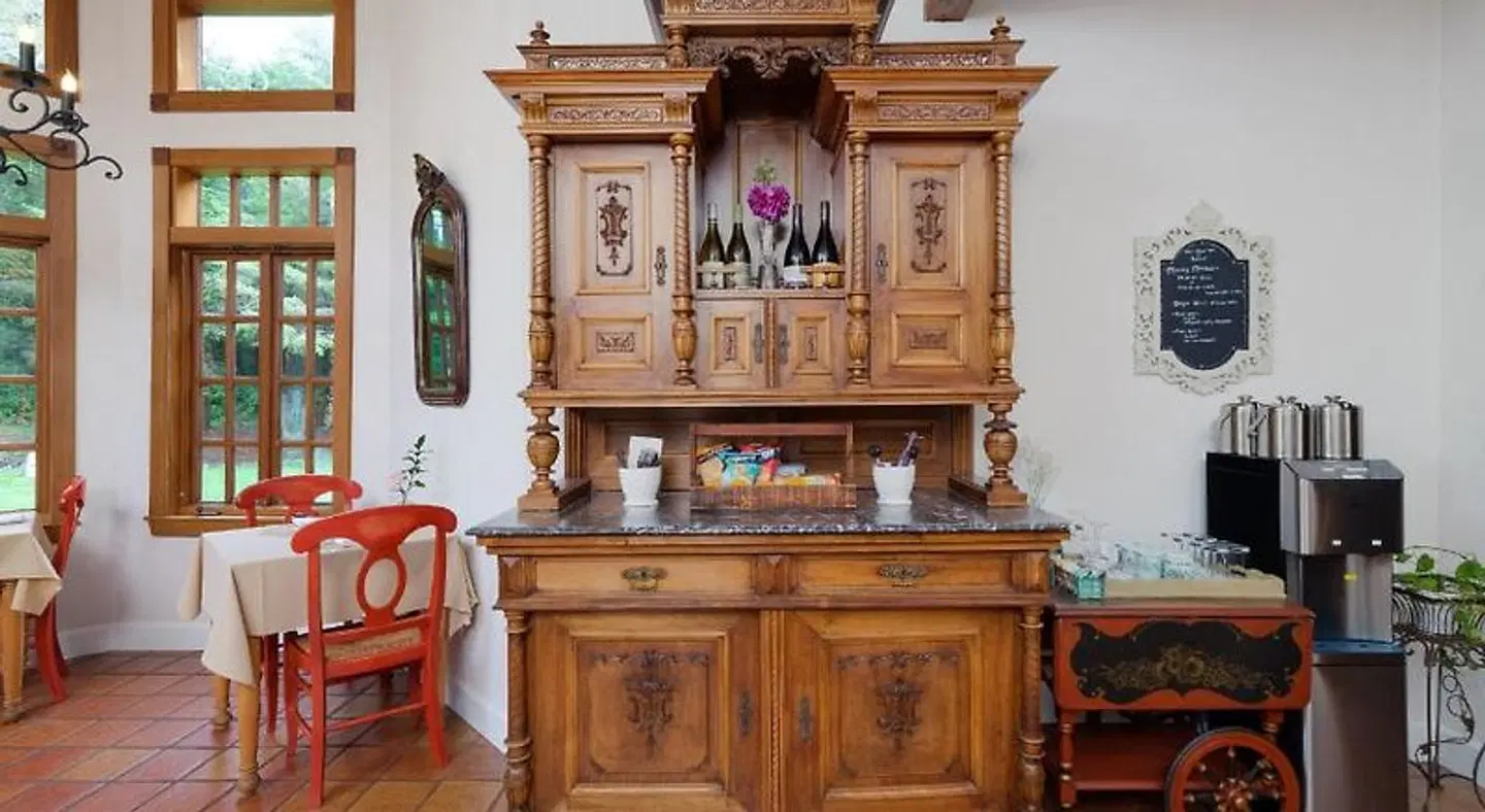 Arch Cape Inn & Retreat LOUNGE_LOBBY