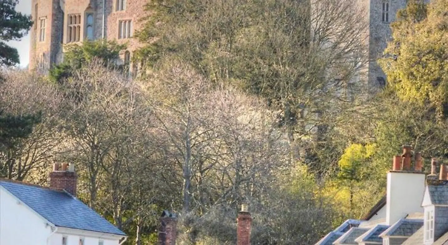 The Dunster Castle Hotel EXTERIOR