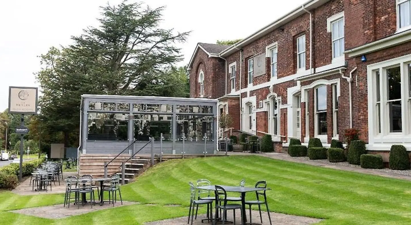 The Merlin by Innkeeper's Collection Terrasse