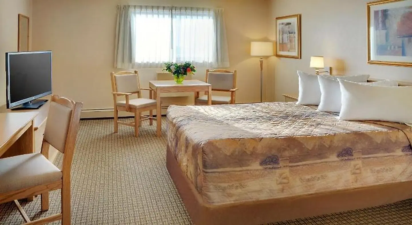 Nova Inn Kindersley ROOM_EXAMPLE