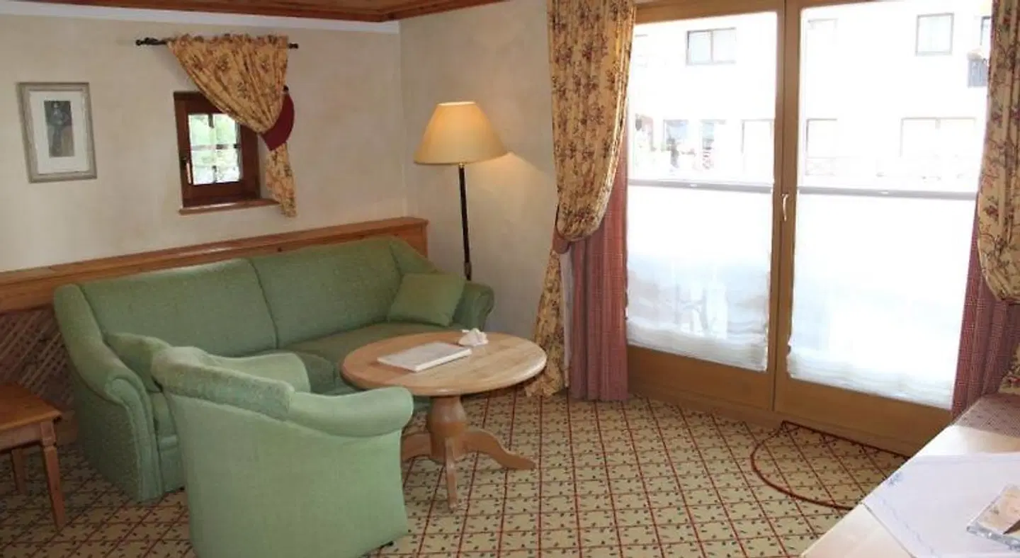 Schalber ROOM_EXAMPLE