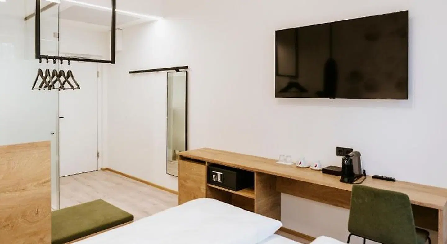 BEE GREEN Linz Self-Check-in-Hotel ROOM_EXAMPLE