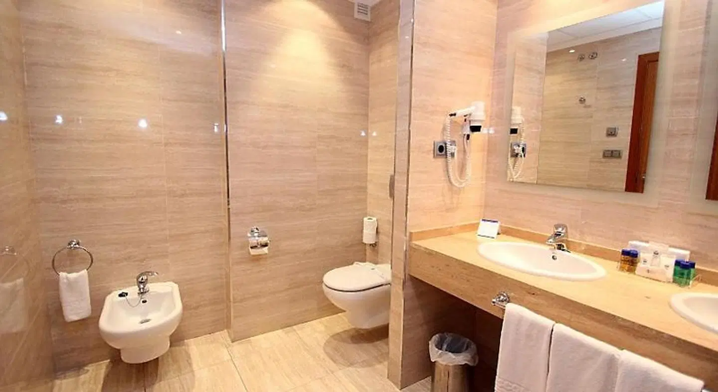 Peñiscola Palace Badezimmer