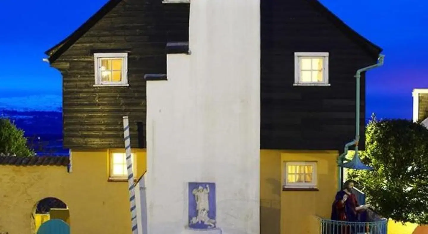 Portmeirion Village & Castell Deudraeth EXTERIOR