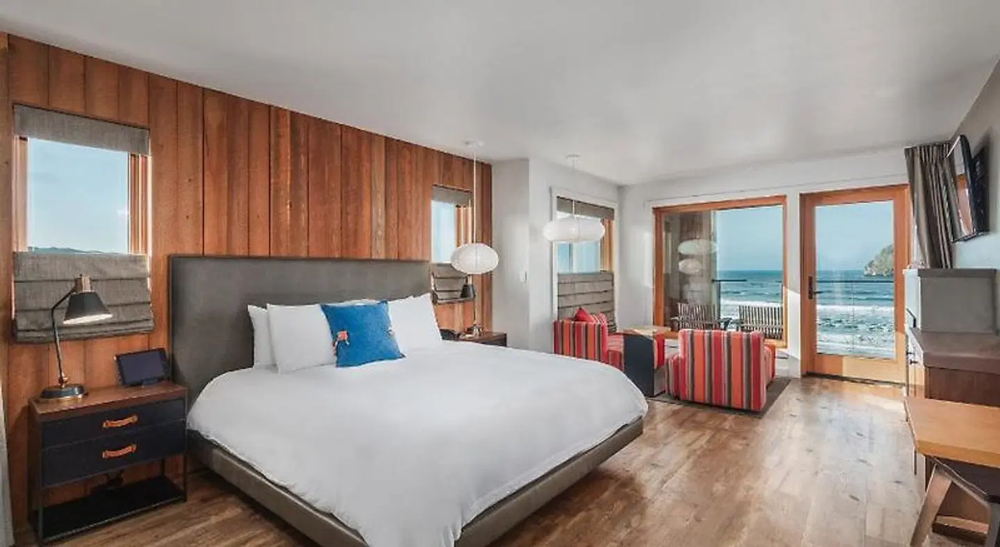 Headlands Coastal Lodge & Spa ROOM_EXAMPLE