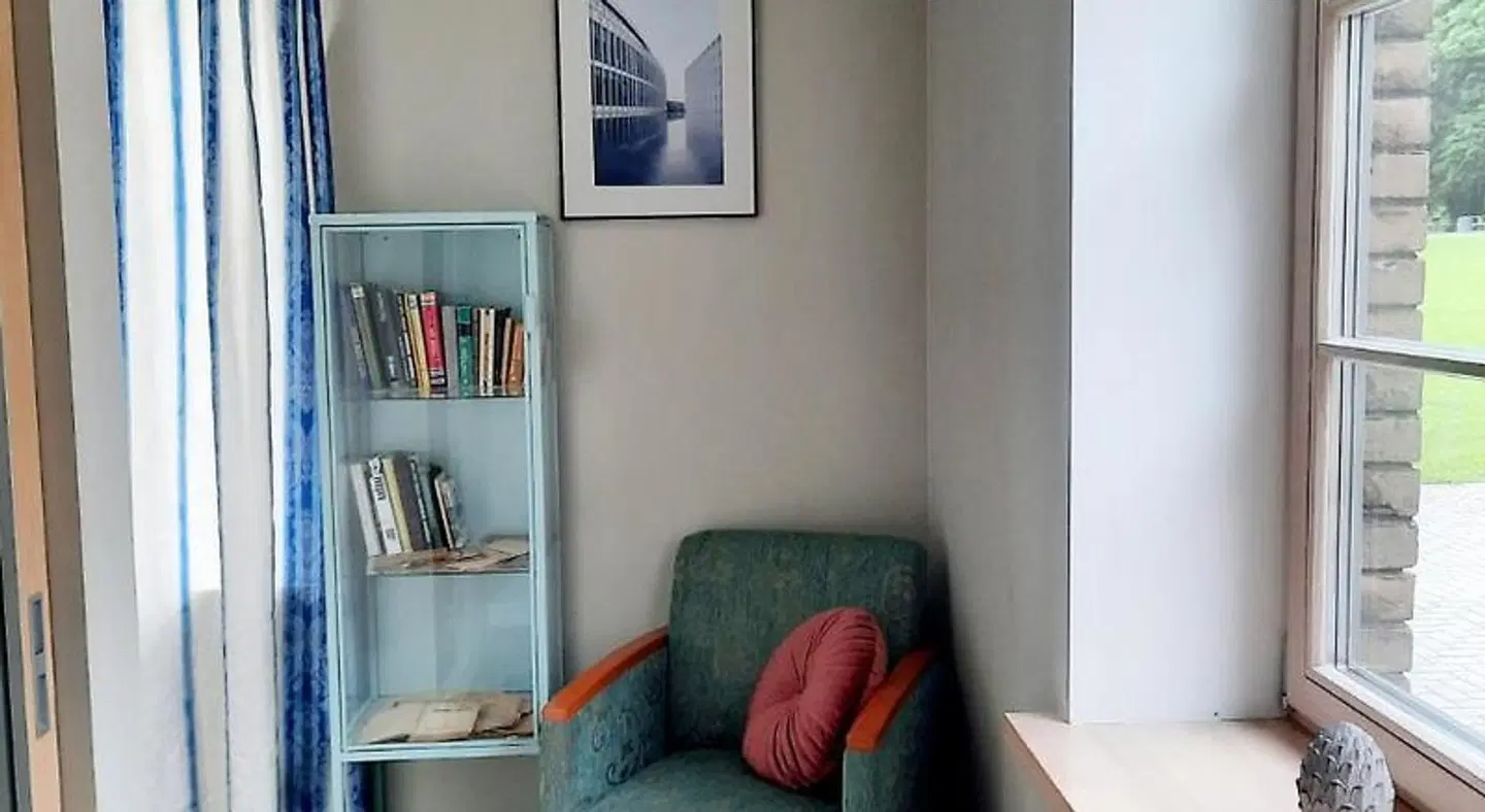 Lake & Library Hotel ROOM_EXAMPLE