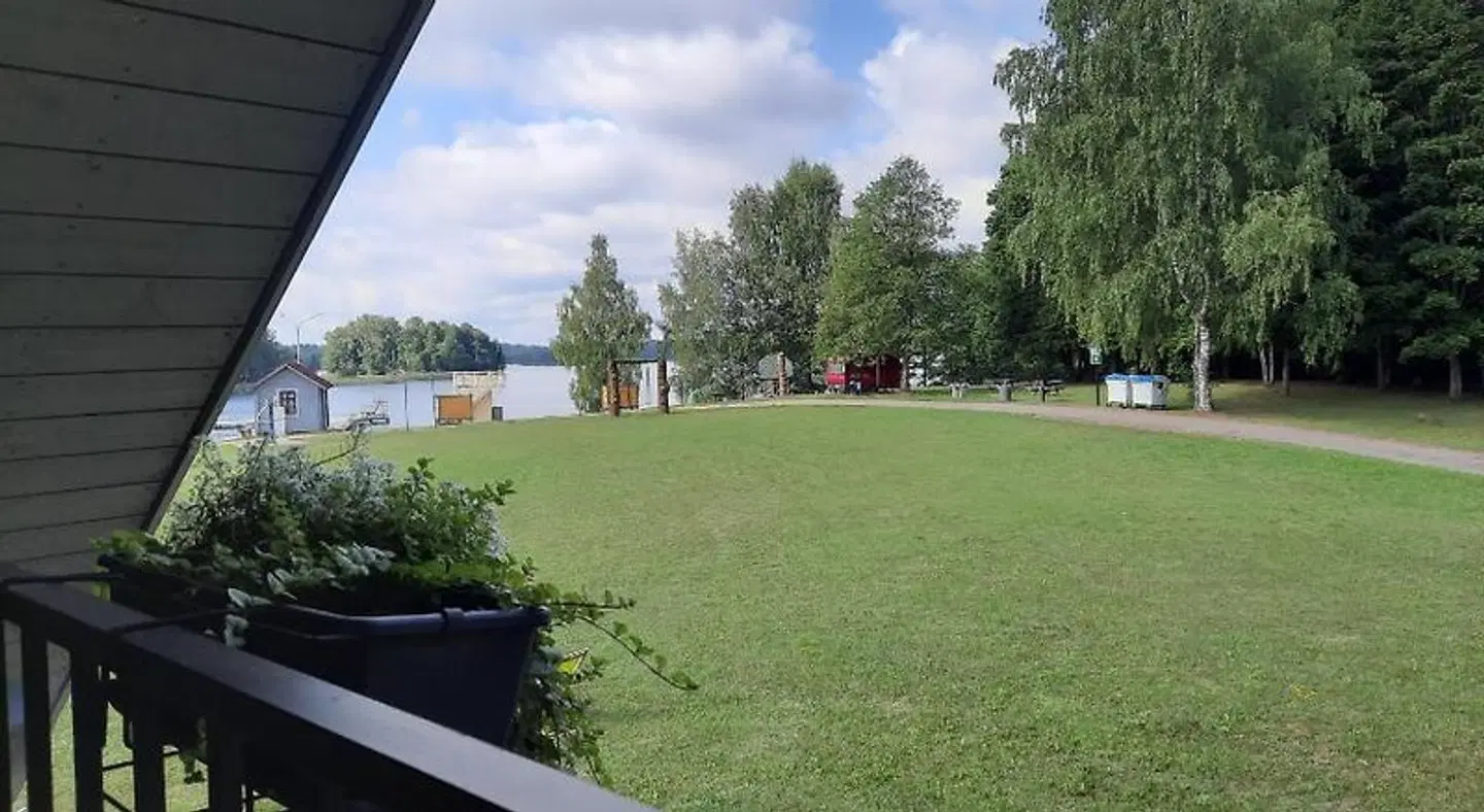 Lake & Library Hotel Garten