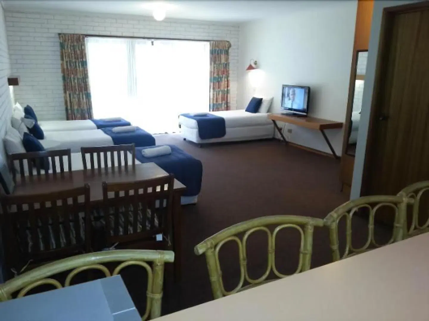 Barooga Country Inn Motel ROOM_EXAMPLE