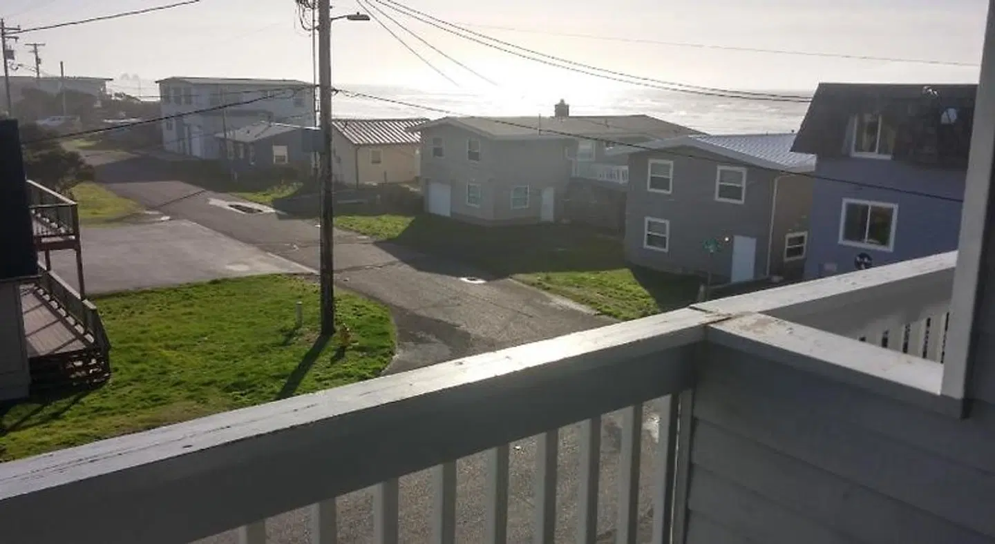 Surfside Resort EXTERIOR