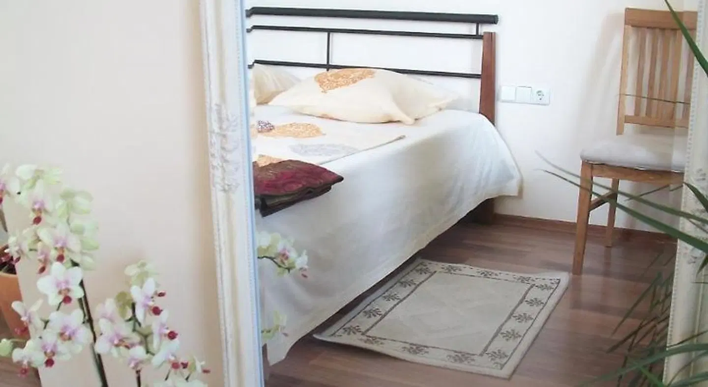 Ezerkiemis ROOM_EXAMPLE