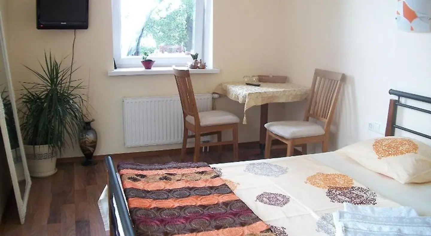Ezerkiemis ROOM_EXAMPLE