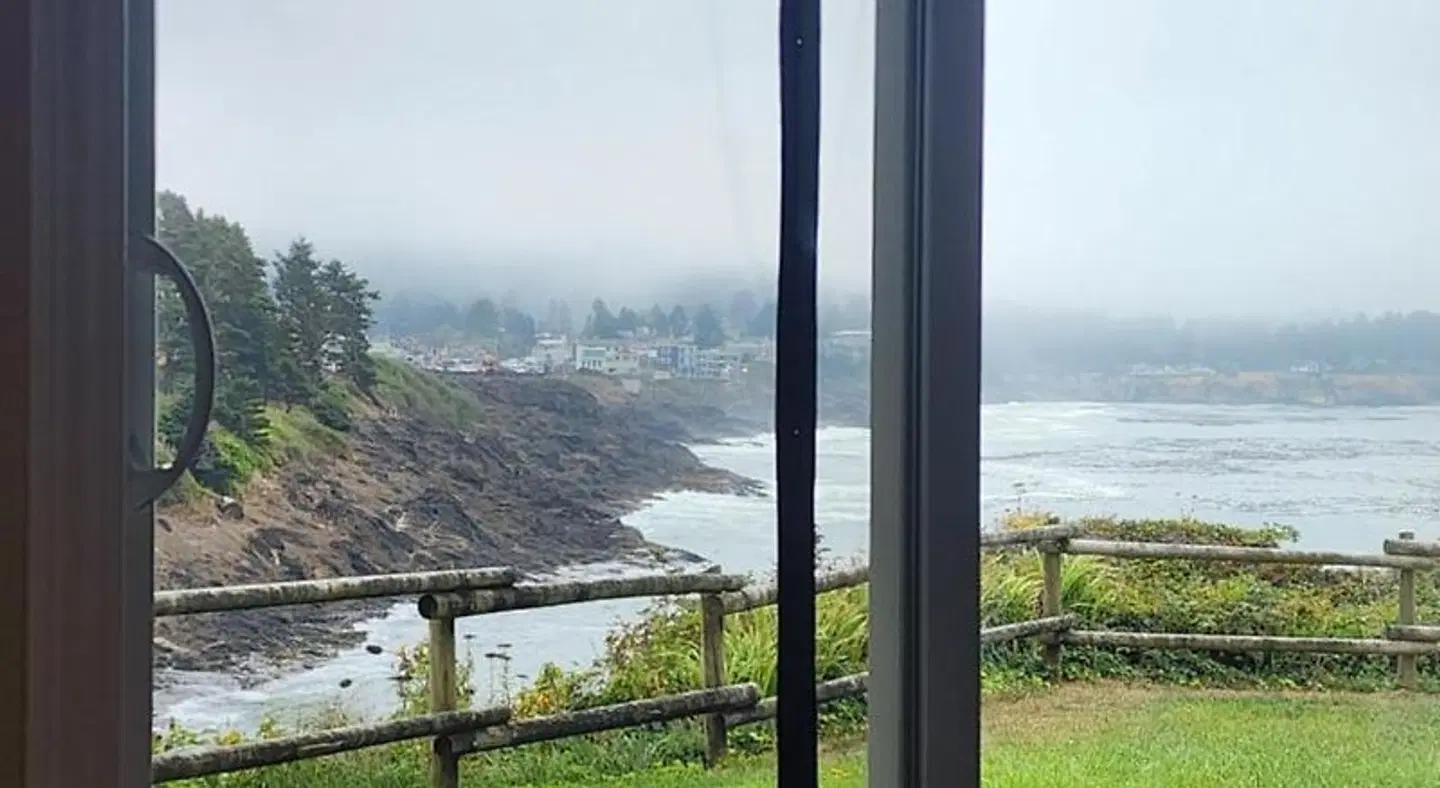 Inn at Arch Rock Terrasse