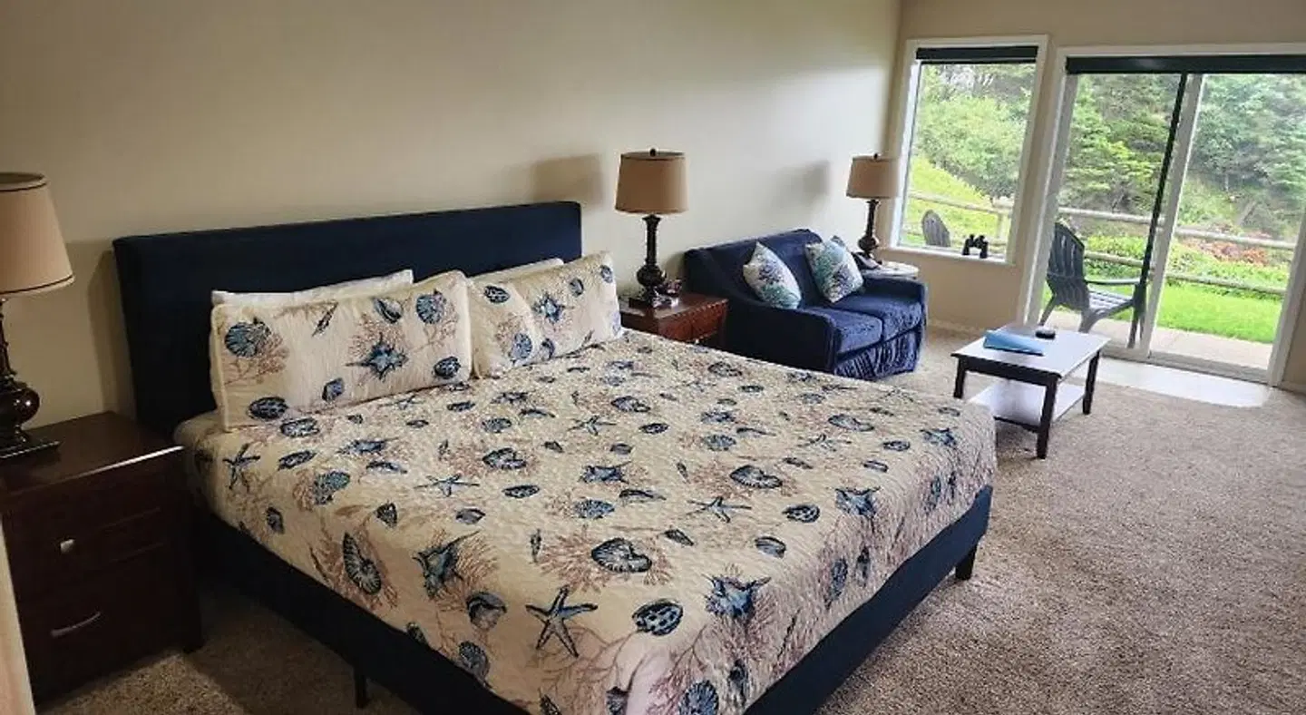 Inn at Arch Rock ROOM_EXAMPLE