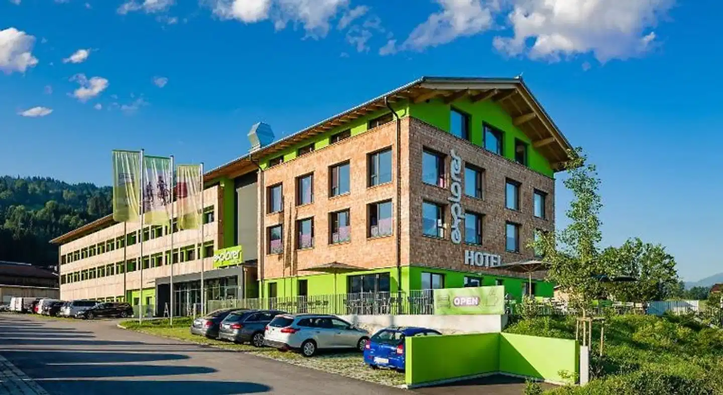 Explorer Hotel Stubaital Aussenansicht
