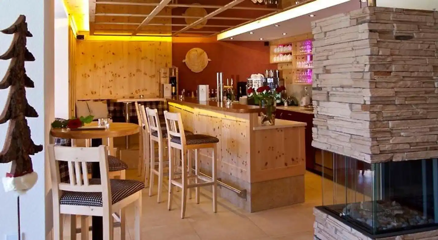 Romantica Bar