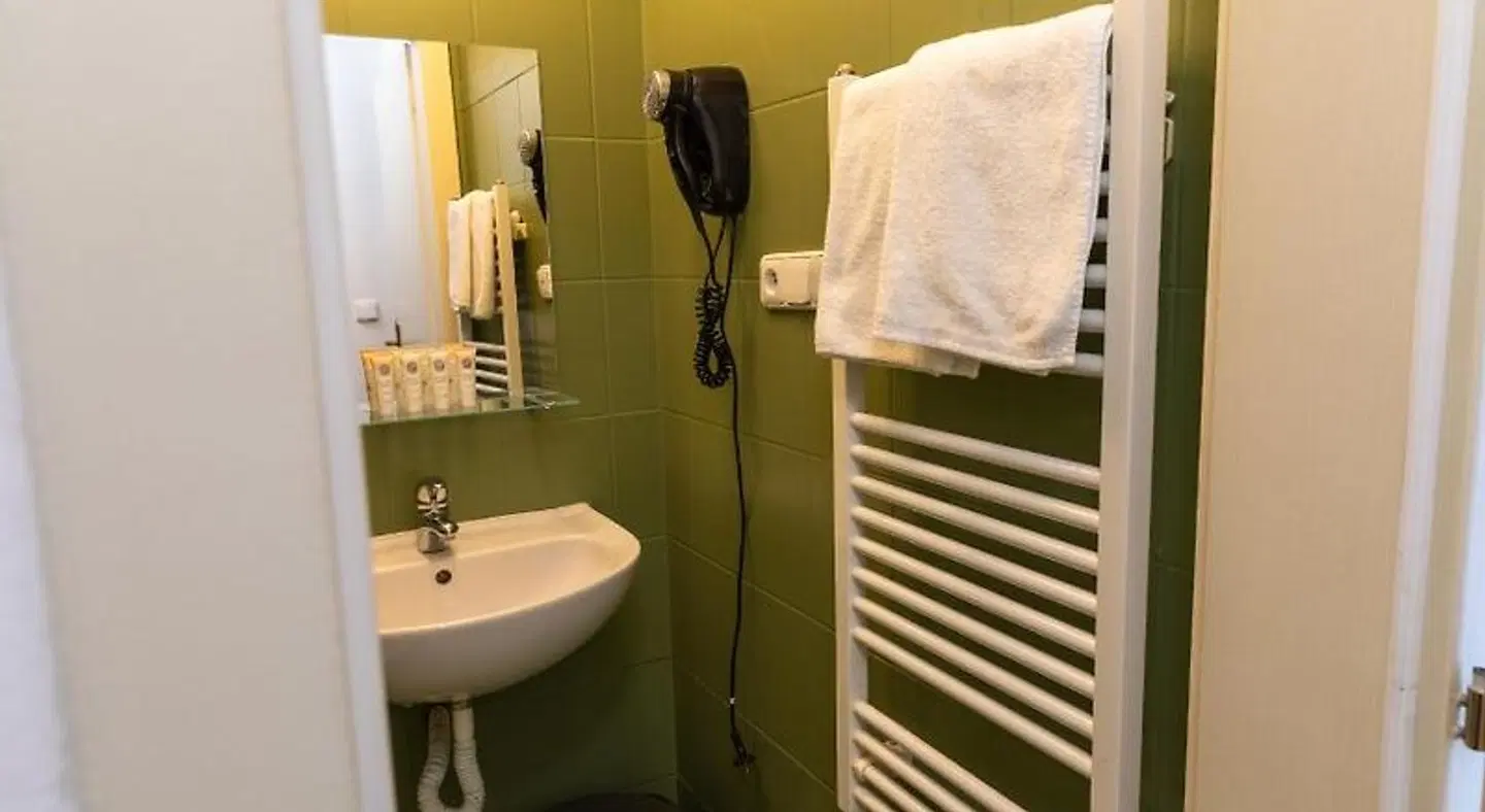 Aparthotel Amadeus Badezimmer
