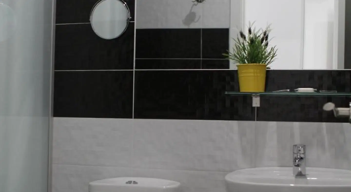 Hostal Madrid Star Badezimmer