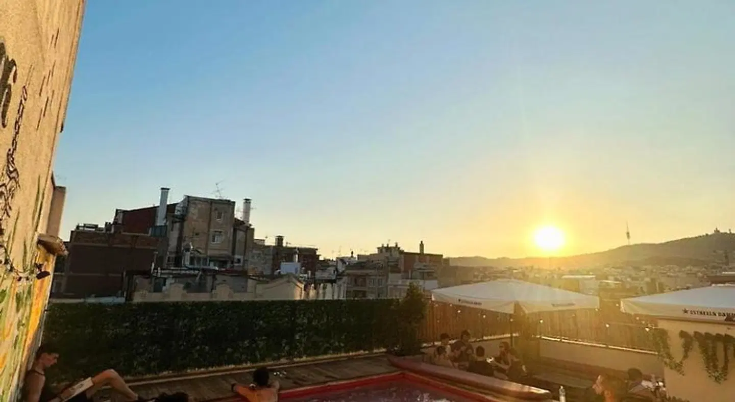 Yeah Barcelona Hostel LANDSCAPE