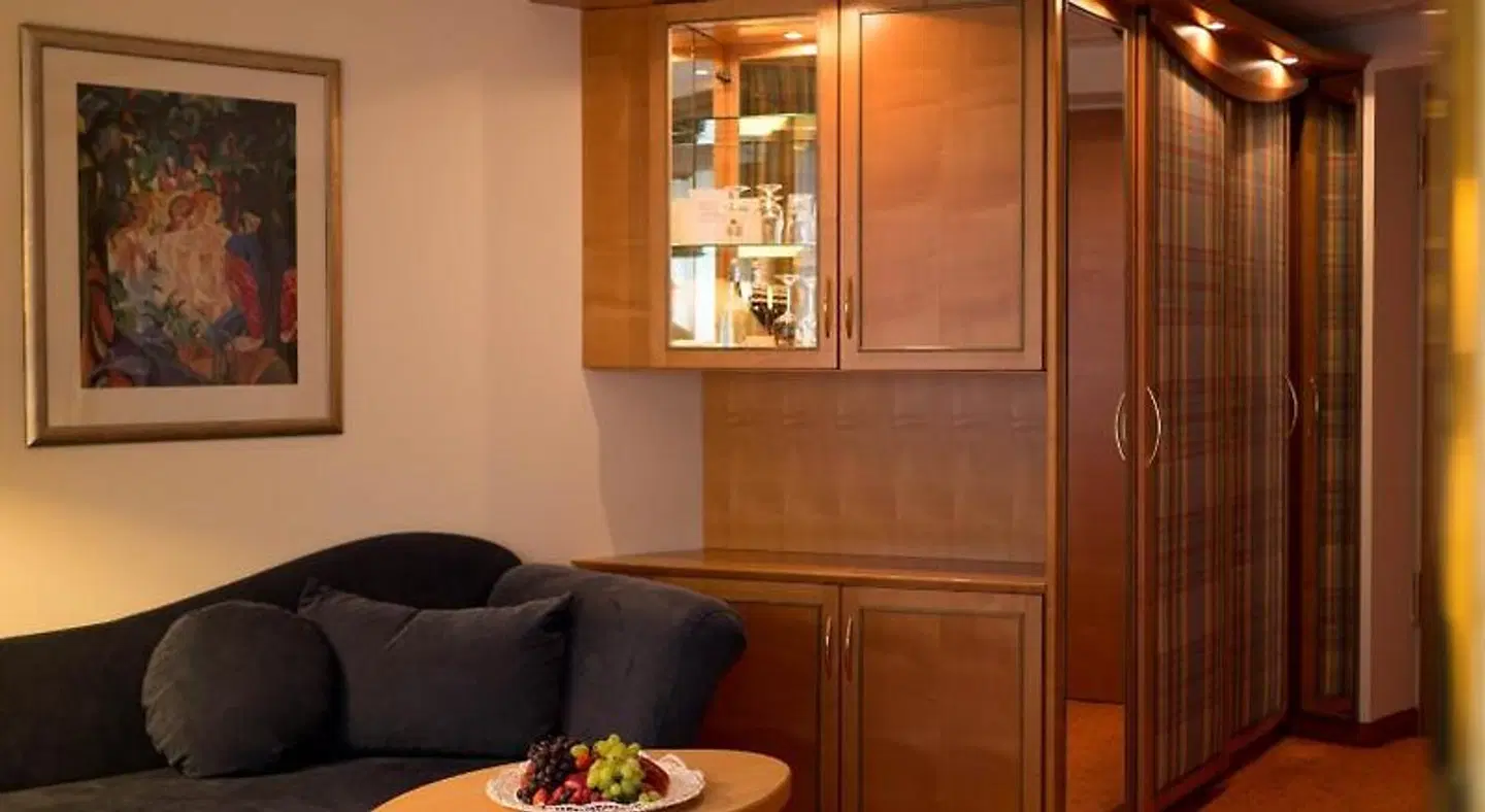 Kronenhotel Stuttgart LOUNGE_LOBBY