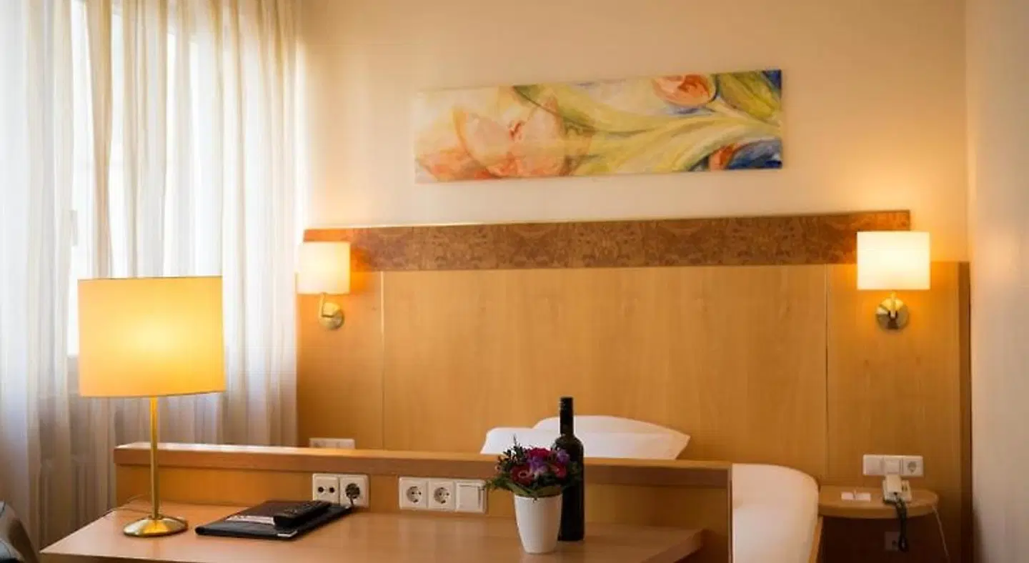 Kronenhotel Stuttgart Badezimmer