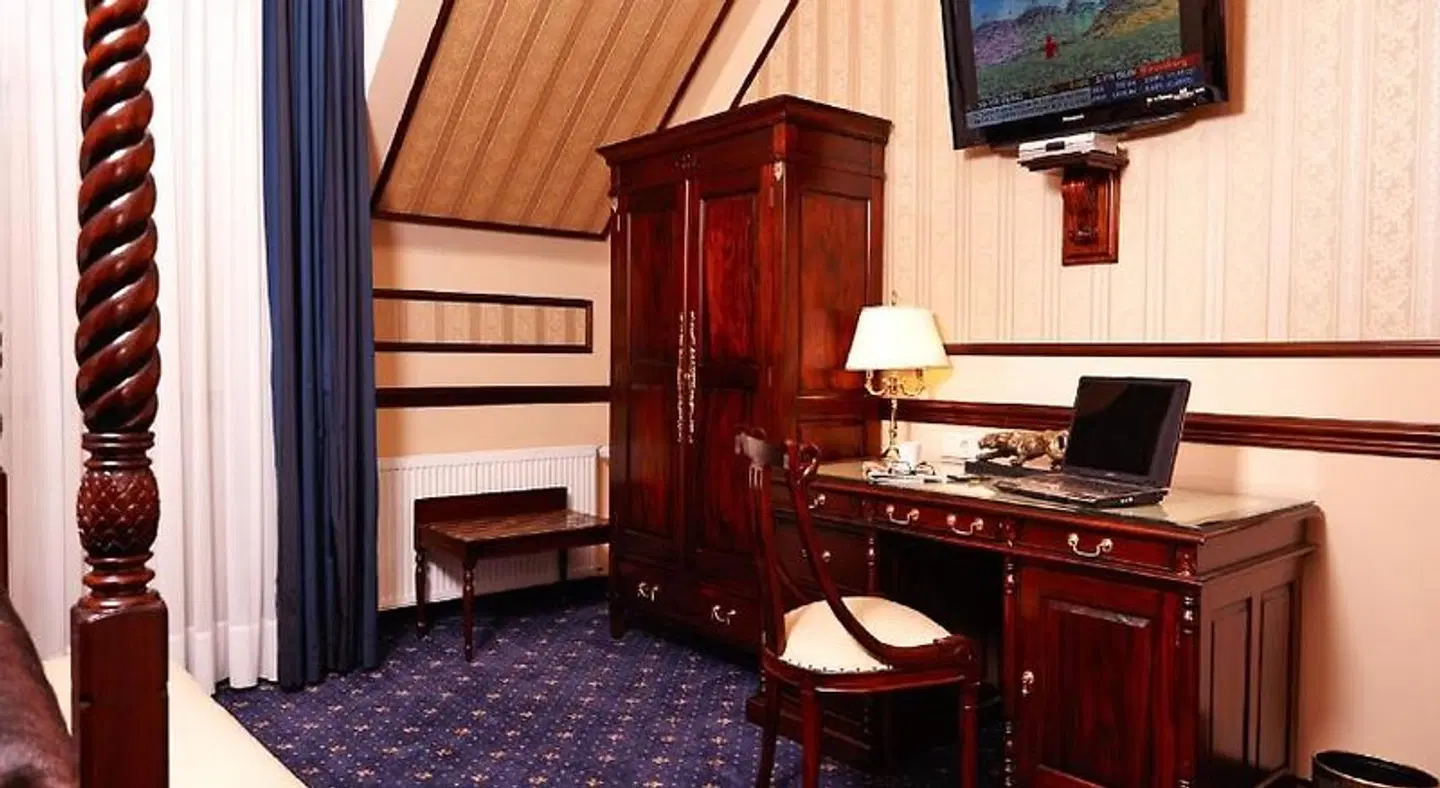 Achenbach ROOM_EXAMPLE