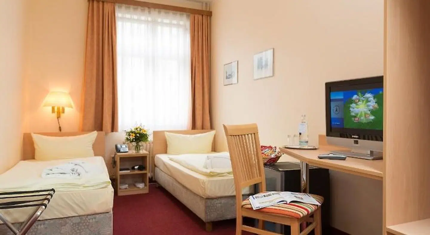 Benn ROOM_EXAMPLE
