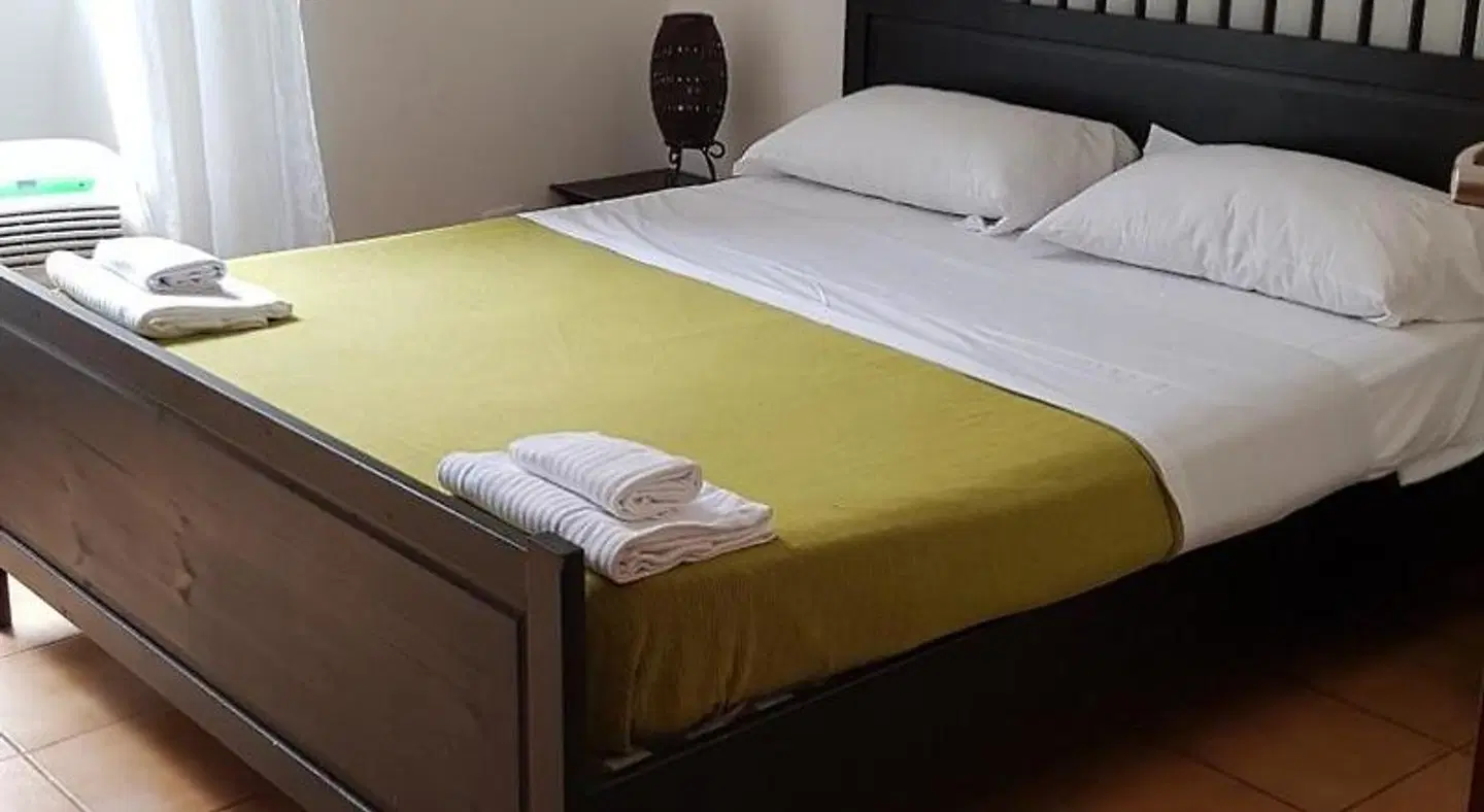 Meltin' Rome Guest House ROOM_EXAMPLE