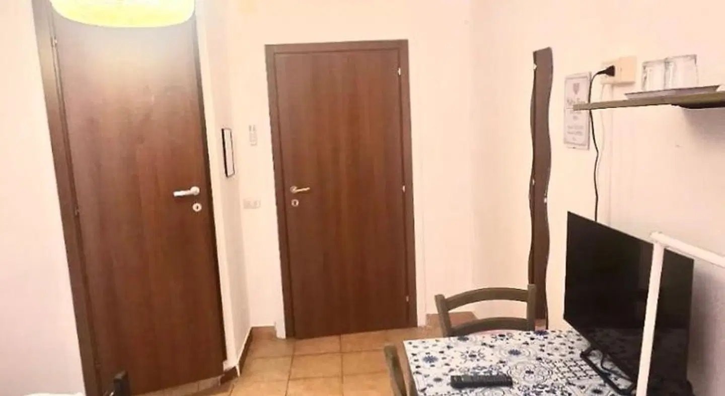 Meltin' Rome Guest House ROOM_EXAMPLE