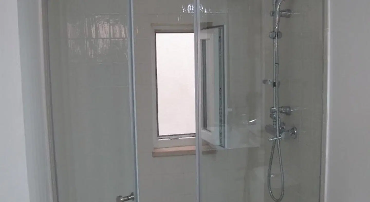 Inn Possible Lisbon Hostel Badezimmer