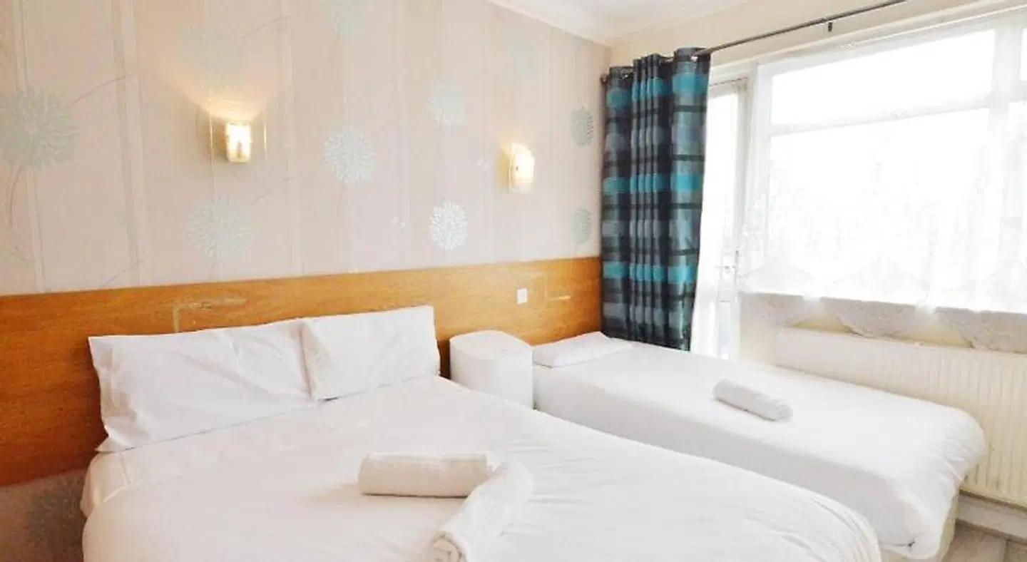 OYO Anchor Hotel ROOM_EXAMPLE