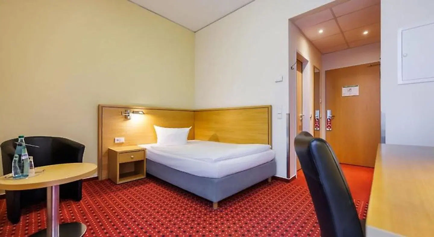 Airporthotel Berlin Adlershof ROOM_EXAMPLE