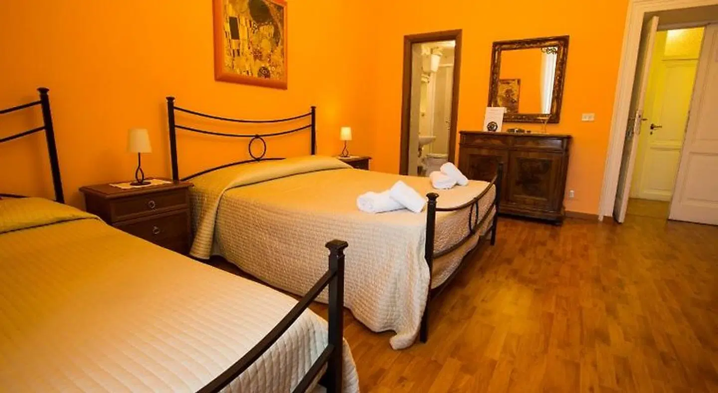 Laterano Inn ROOM_EXAMPLE