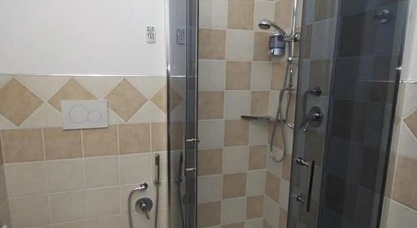 B&B La Perla di Roma Badezimmer