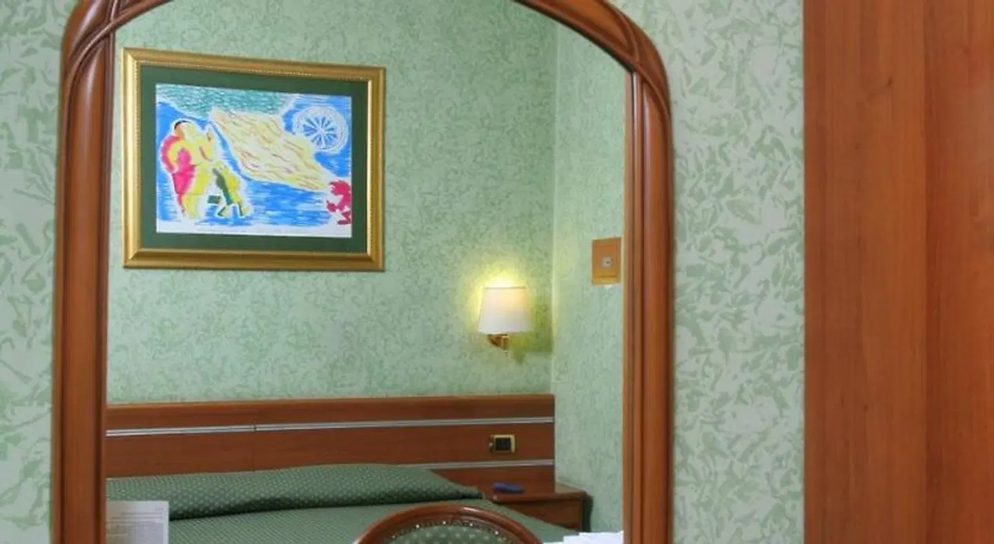 Fellini LOUNGE_LOBBY