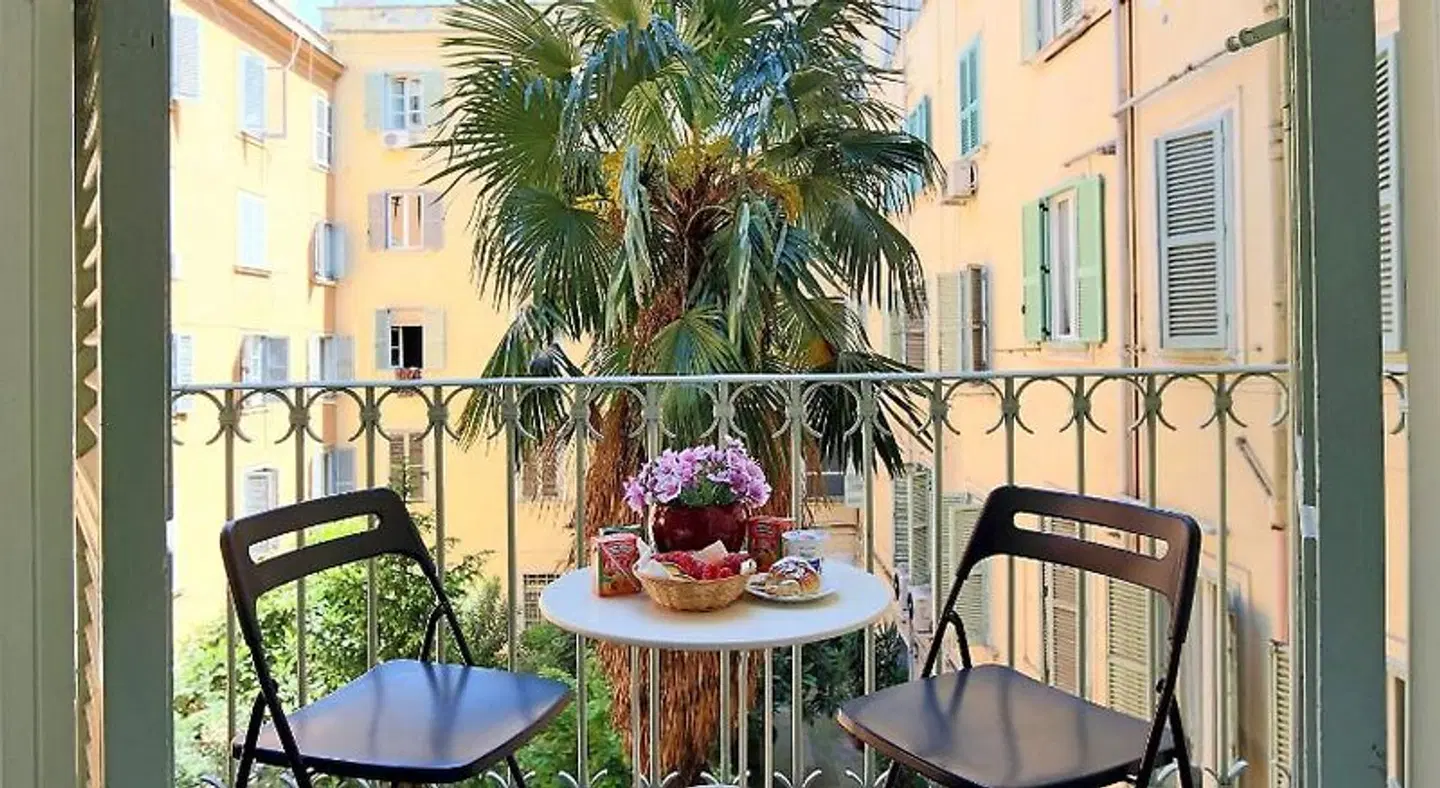 Quo Vadis Inn Terrasse