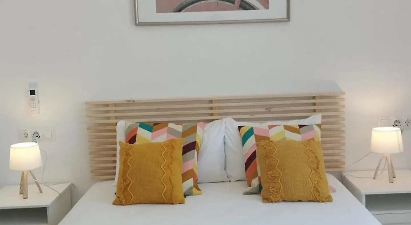 Apartamentos Alcazaba ROOM_EXAMPLE