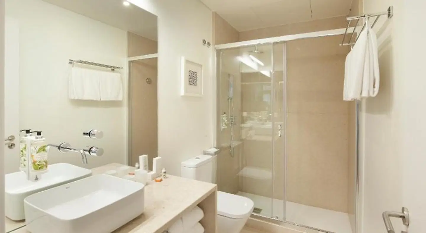 Altis Prata Hotel Badezimmer