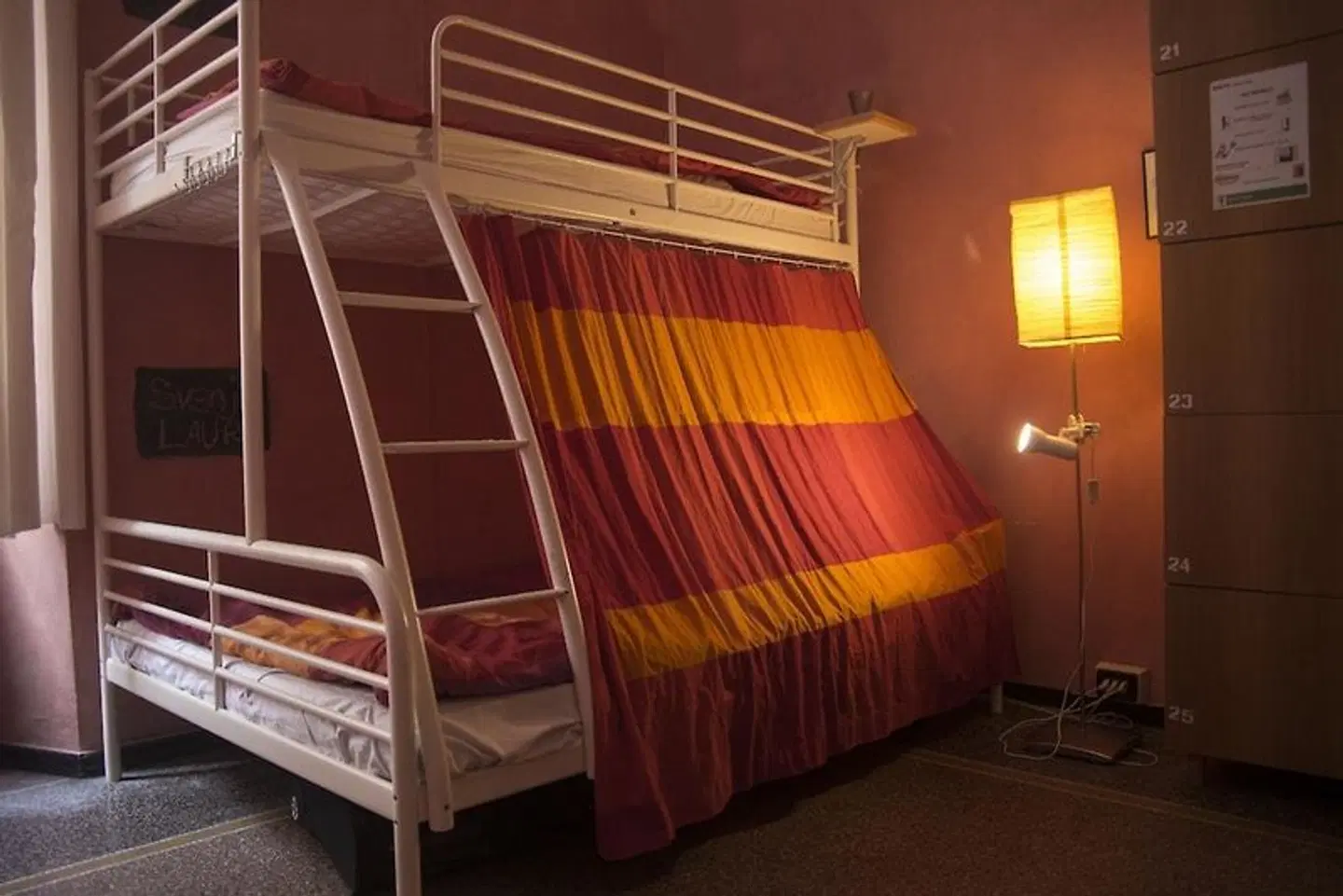 Manena Hostel Genova ROOM_EXAMPLE