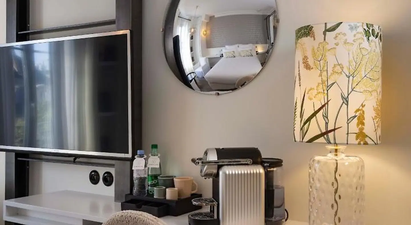 de Banville ROOM_EXAMPLE